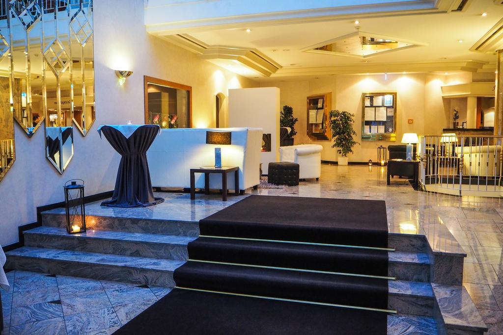 Hotel Stadt Tubingen Exteriör bild