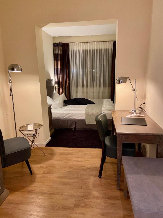 Hotel Stadt Tubingen Exteriör bild